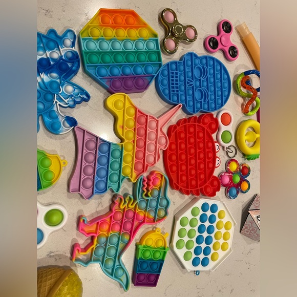 💕Fidget Bundle💕 - Picture 5 of 5